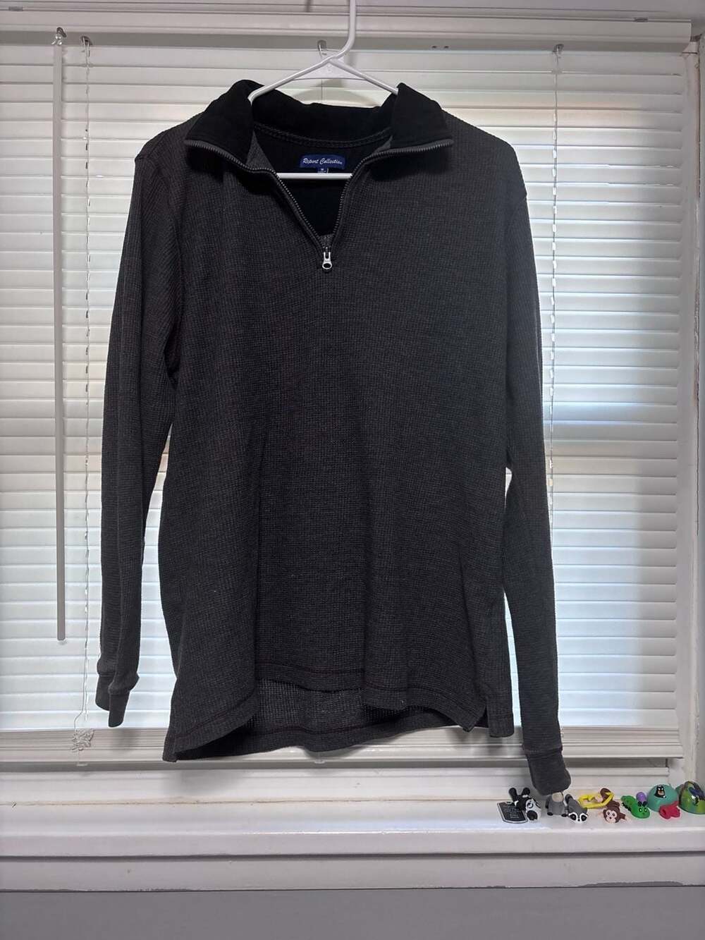 Report Collection 1/4 Zip Pullover Sweater Size M Dark Gray Waffle Knit